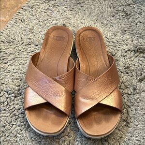 UGG Rose Gold and Tan Sandals with Stylish Comfort